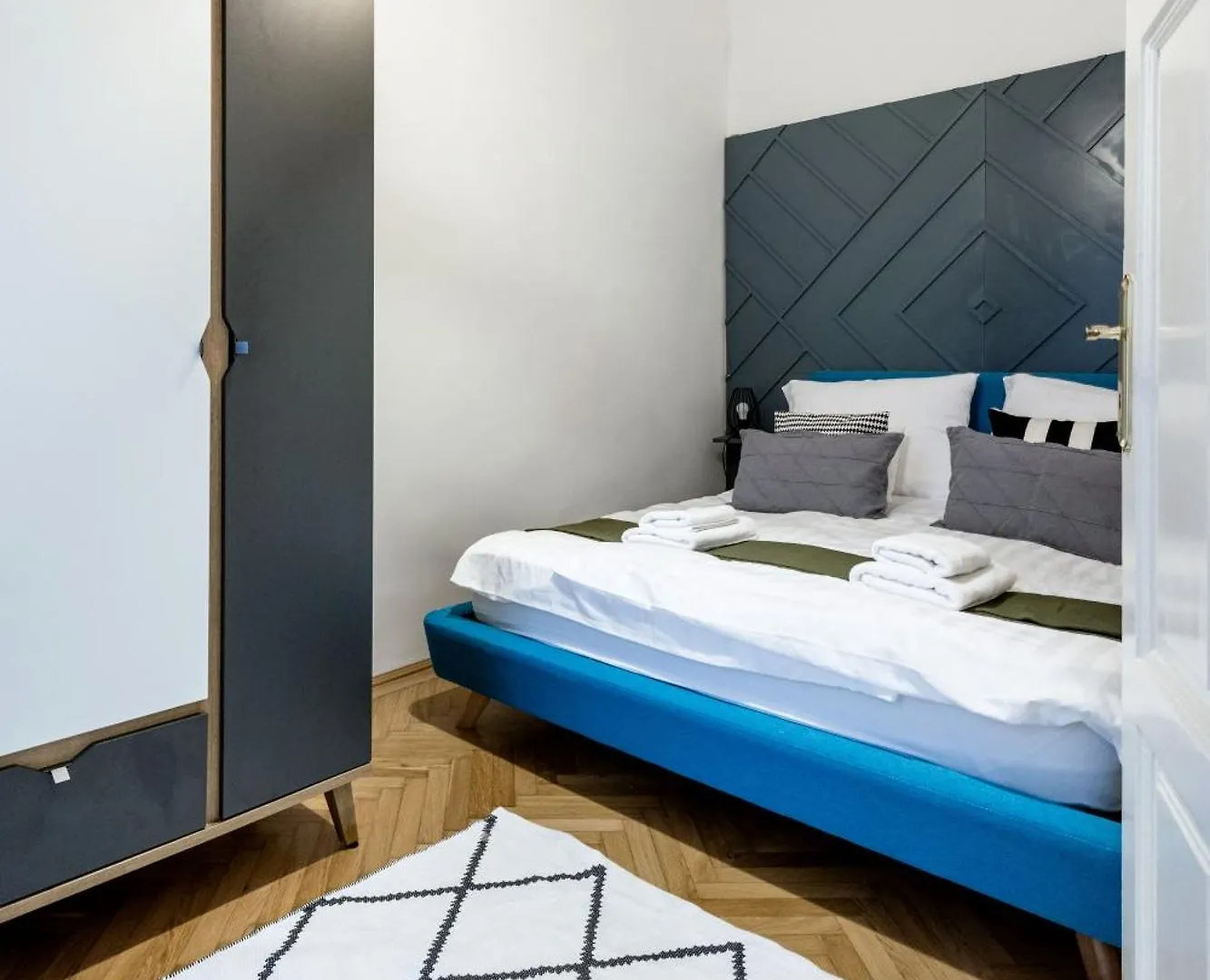 Greenwave Home Budapest Apartment